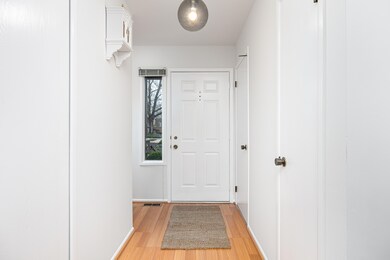 2063 Pauline Ct (1 of 44)