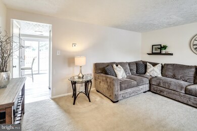 7224 Procopio Cir, Columbia, MD 21046 - photo 4