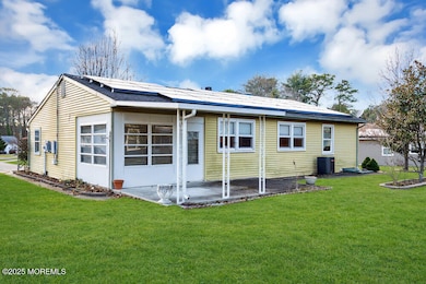 9 Apple Ln, Whiting, NJ 08759 - photo 2