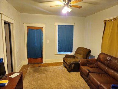 1125 E 8th St, Erie, PA 16503 - photo 4