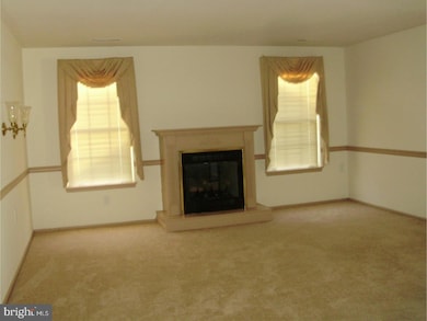 15 Lakebridge Dr, Woodbury, NJ 08096 - photo 4
