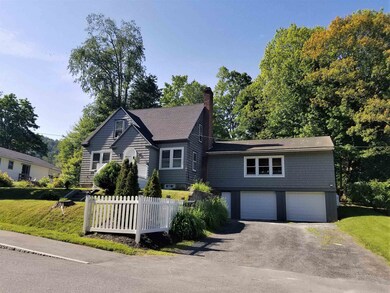 81 East St, Claremont, NH 03743 - photo 3