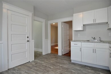 73 Hope St, Woonsocket, RI 02895 - photo 4