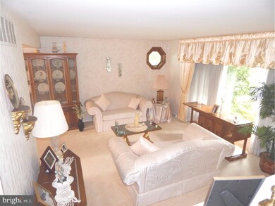 1 E Ferndale Dr, Runnemede, NJ 08078 - photo 3