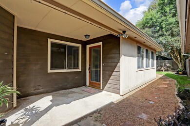 16118 Manor Point Dr, Houston, TX 77095 - photo 3