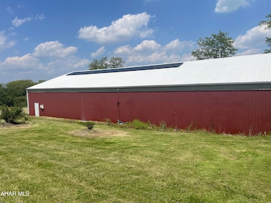 6574 Admiral Peary Hwy, Loretto, PA 15940 - photo 5