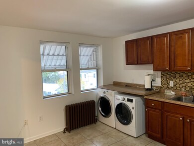 37 N Narberth Ave unit 2, Narberth, PA 19072 - photo 3