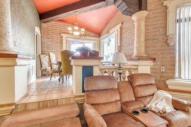 Formal Dining  2127 E Clipper Ln