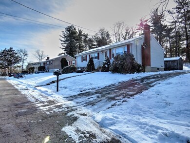 5 Lisa Rd, Randolph, MA 02368 - photo 3