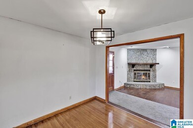 1381 Orlando Cir NE, Birmingham, AL 35215 - photo 4