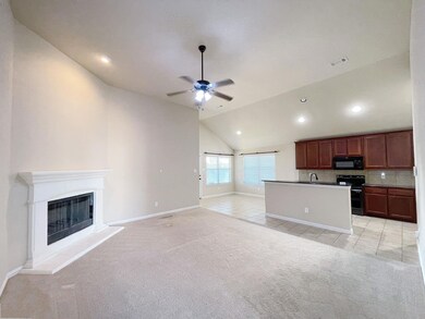 3502 Austin St, Gainesville, TX 76240 - photo 2