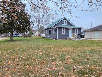 225 N Wabasha, Plainview, MN 55964 - photo 3