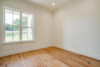 1114 Twin Creeks Dr, Weatherford, TX 76088 - photo 5