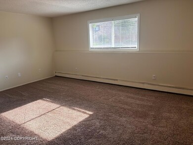1916 Beaver Place unit 2, Anchorage, AK 99504 - photo 3