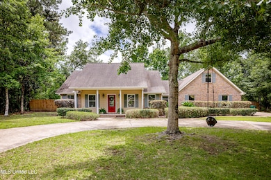 7321 Ieke Cir, Diamondhead, MS 39525 - photo 2