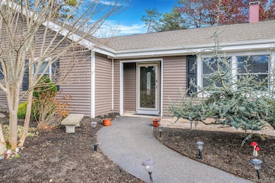 269 Bridgeport Ave, Medford, NY 11763 - photo 3