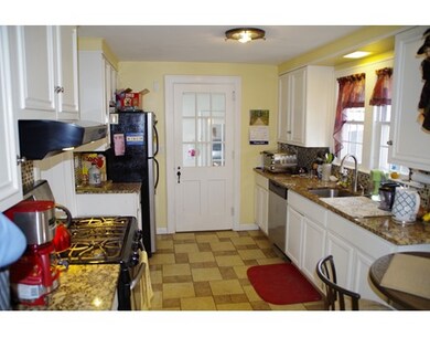 25 Maynard Rd, Northampton, MA 01060 - photo 5