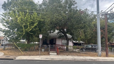 40 Waller St, Austin, TX 78702 - photo 4