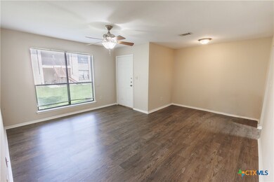 229 Craddock Ave unit B, San Marcos, TX 78666 - photo 7