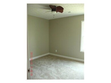 609 Brewer St, Whiteland, IN 46184 - photo 7