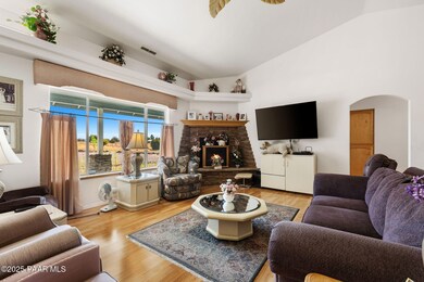 24880 N Estancia Dr, Paulden, AZ 86334 - photo 5