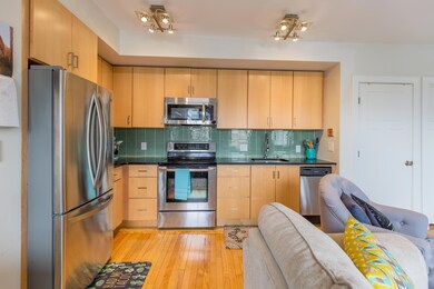 127 York Street Portland-7