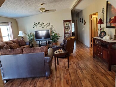 Dining to Living Rm