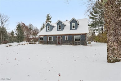 3901 Ellendale Rd, Chagrin Falls, OH 44022 - photo 2