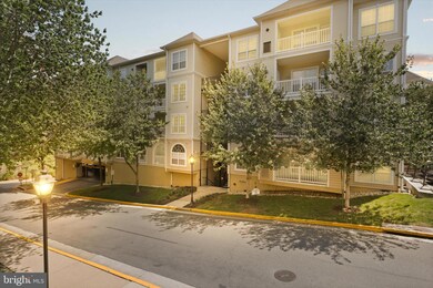 4550 Strutfield Ln unit 2122, Alexandria, VA 22311 - photo 2