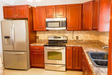 2412 Copper Creek Rd, Maryville, IL 62062 - photo 5