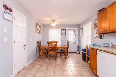 10 Pearl St, Westerly, RI 02891 - photo 4