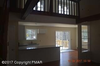 605 Forest Dr, Hawley, PA 18428 - photo 5