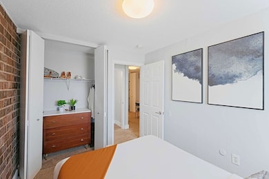 1505 N Peoria Ave unit 1002, Peoria, IL 61603 - photo 6