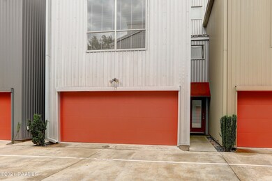 SCollege-3