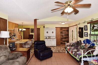 8020 Eight Mile Creek Rd, Pensacola, FL 32526 - photo 6