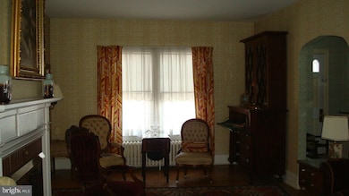 117 E Seminary St, Mercersburg, PA 17236 - photo 7