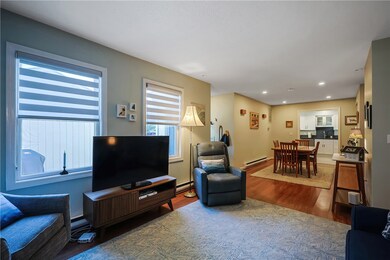535 High Meadow Ct, Bristol, RI 02809 - photo 5