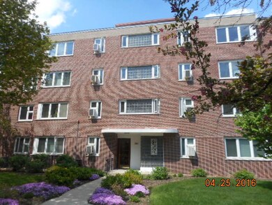 7206 Oak Ave unit 3NE, River Forest, IL 60305 - photo 2
