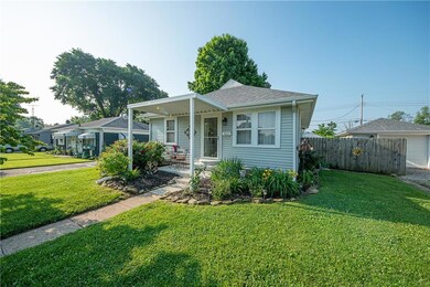 3013 14th St, Columbus, IN 47201 - photo 2