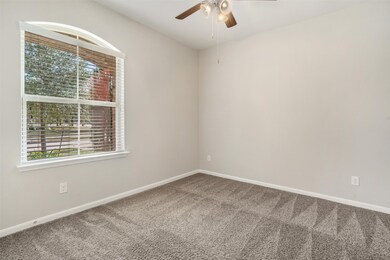 2722 Kaman Ln, Pearland, TX 77581 - photo 3