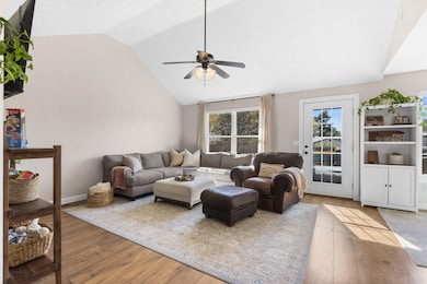 4048 W Tarkio St, Springfield, MO 65802 - photo 4