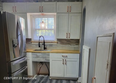 2913 Martin Luther King Ave, Flint, MI 48505 - photo 5