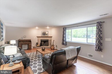 3670 Elsa Ave, Waldorf, MD 20603 - photo 4