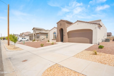 13607 Doncaster St, El Paso, TX 79928 - photo 2