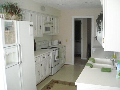 300 N Windward Dr unit 230-C, St. Simons Island, GA 31522 - photo 4