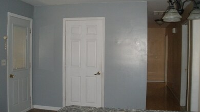 109 Central Ave, Princeton, IN 47670 - photo 5