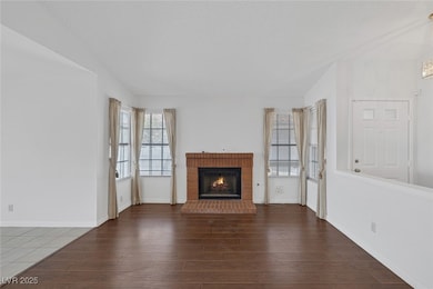 636 Whispering Palms Dr, Las Vegas, NV 89123 - photo 7