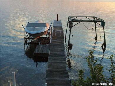 Waterfront/Dock/Pier