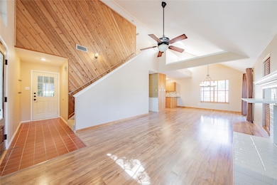 471 Caviness Dr, Grapevine, TX 76051 - photo 6