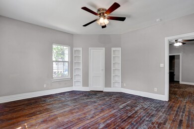 925 W Nelson St, Denison, TX 75020 - photo 7